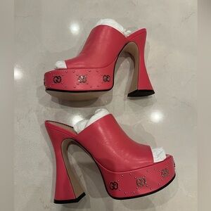 GUCCI HEELS. Brand new size 39.5
